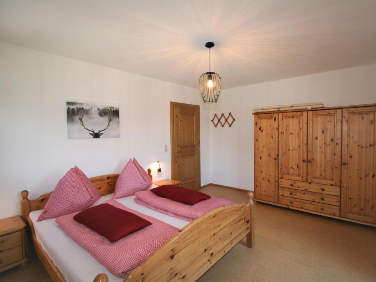 Christine By Interhome